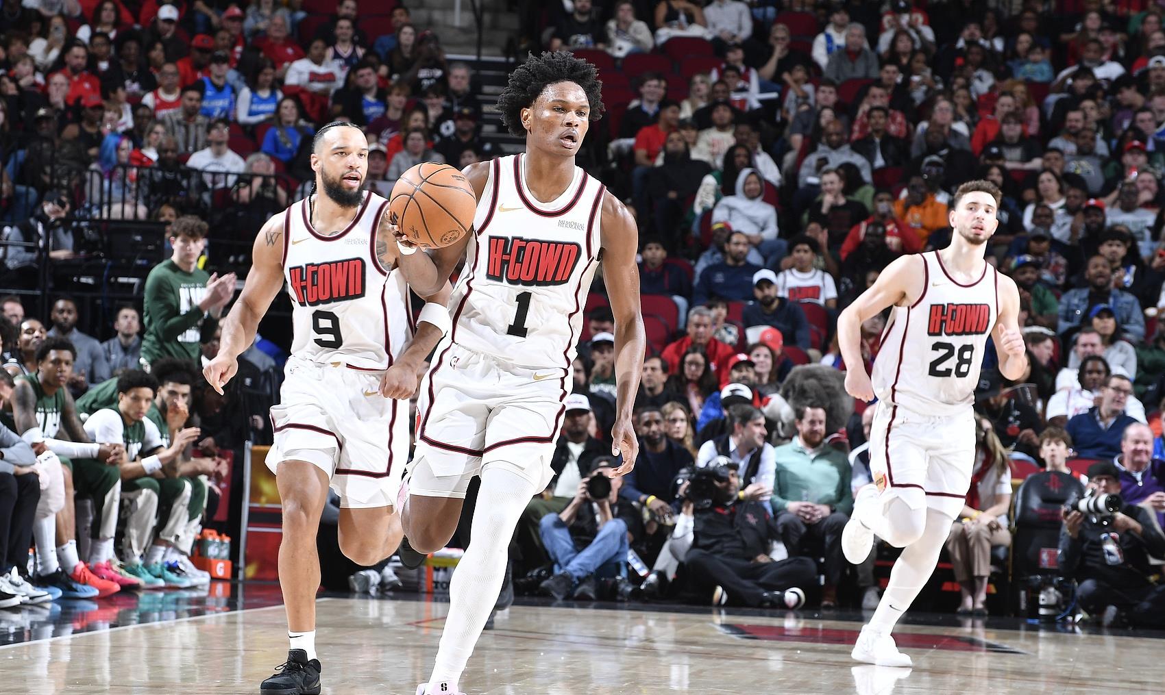 九游体育官网-球队主场大比分赢球，实力有所增强