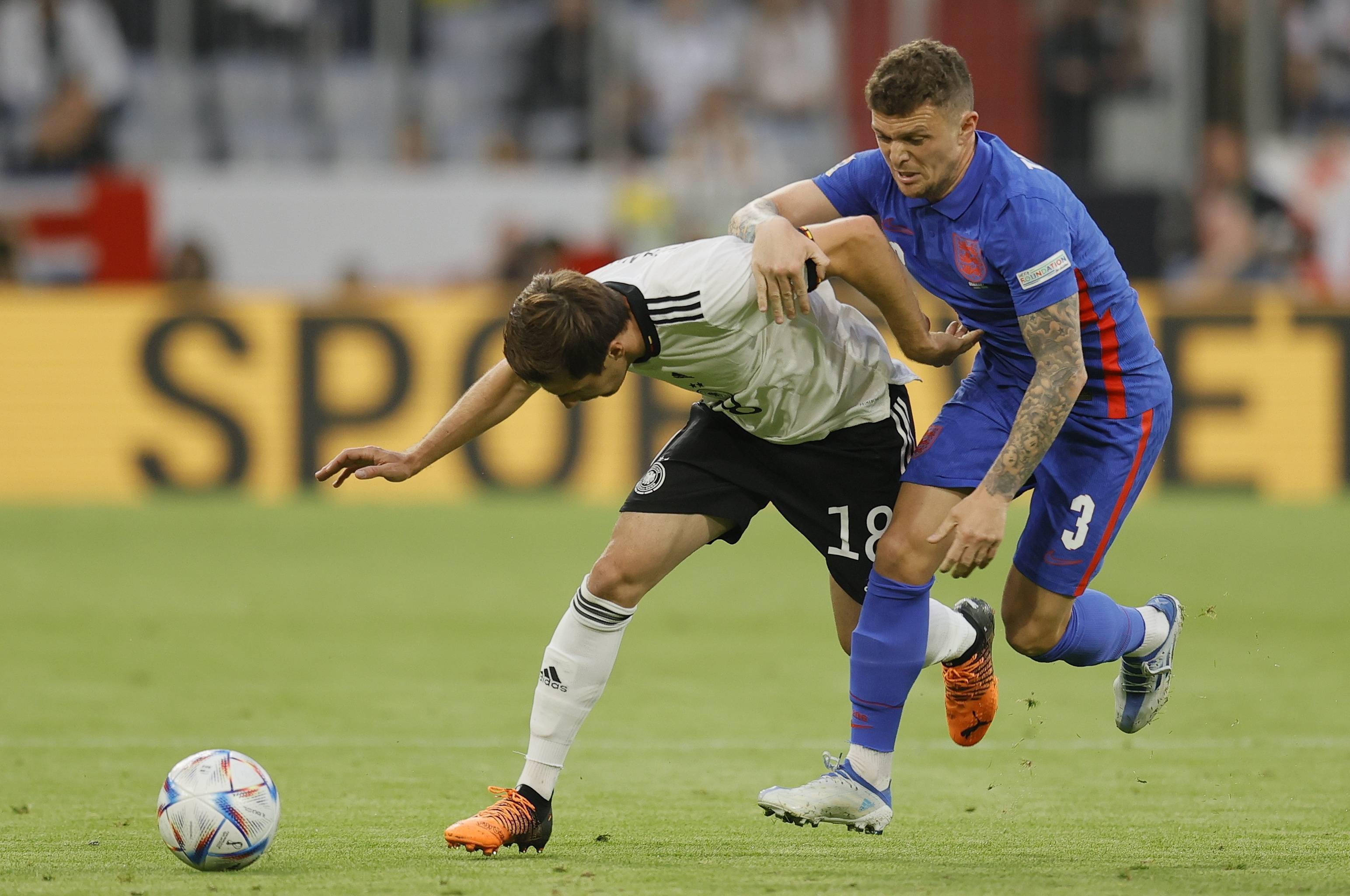 爱尔兰队在国际赛场上实现壮举 爱尔兰队在国际赛场上实现壮举