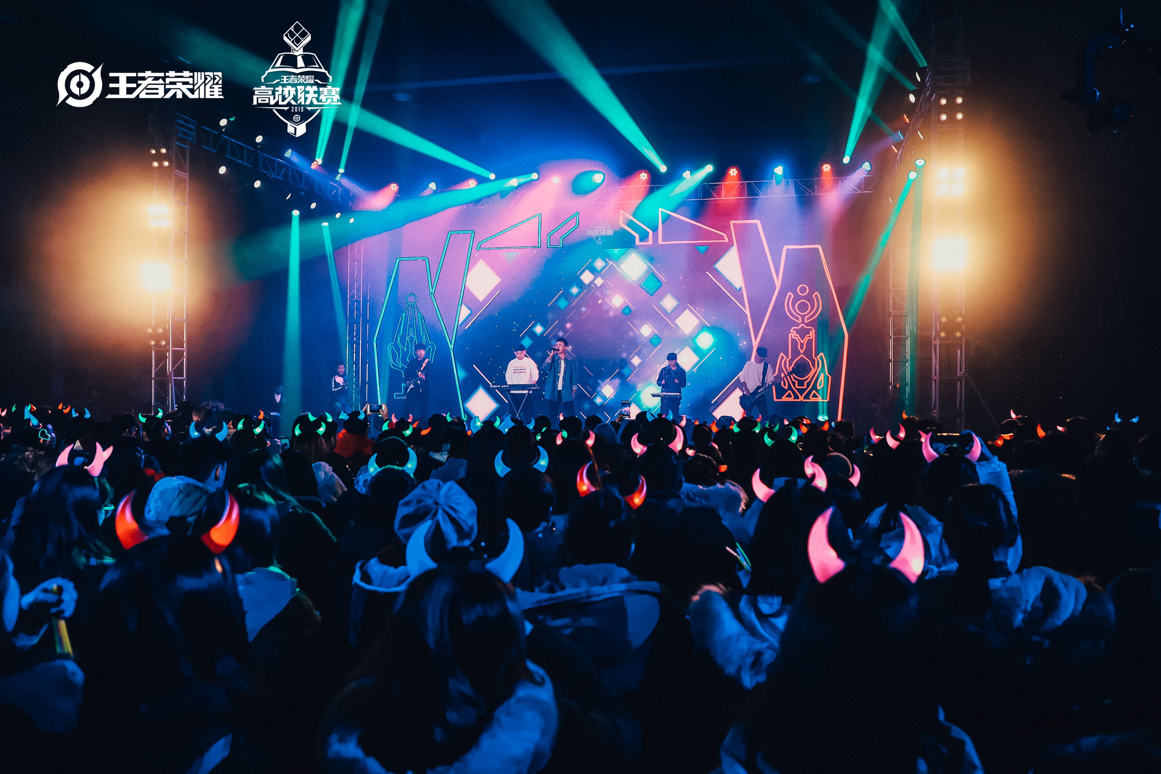 瓦罗警报拉响,无缘欧洲王者联赛半决赛的简单介绍 瓦罗警报拉响,无缘欧洲王者联赛半决赛的简单介绍