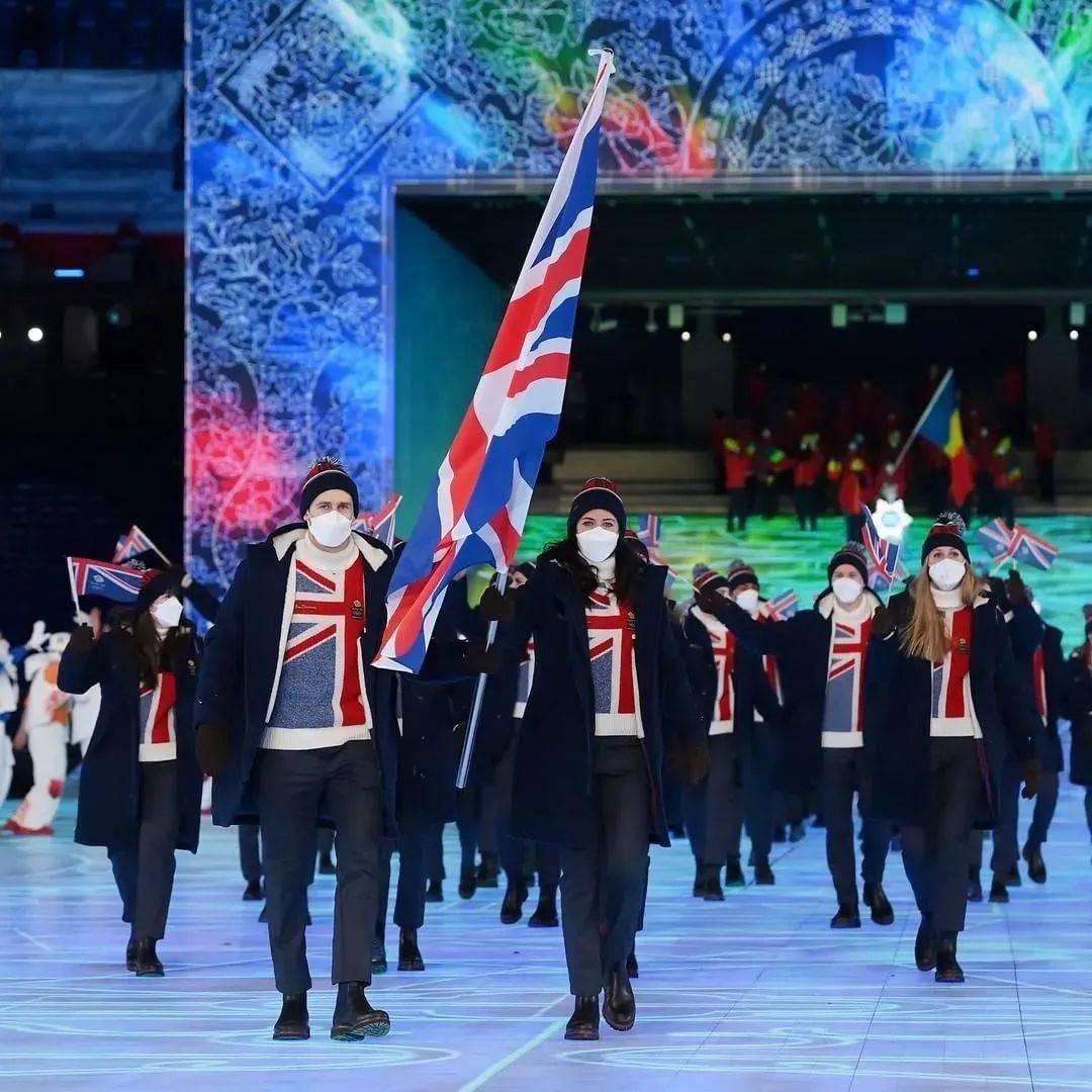 九游体育网页版入口-英国代表团斩获金牌，光芒四射