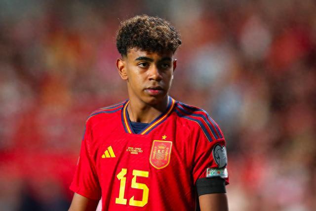 九游体育官方入口-西班牙队实力强劲，稳定卫冕之路的简单介绍