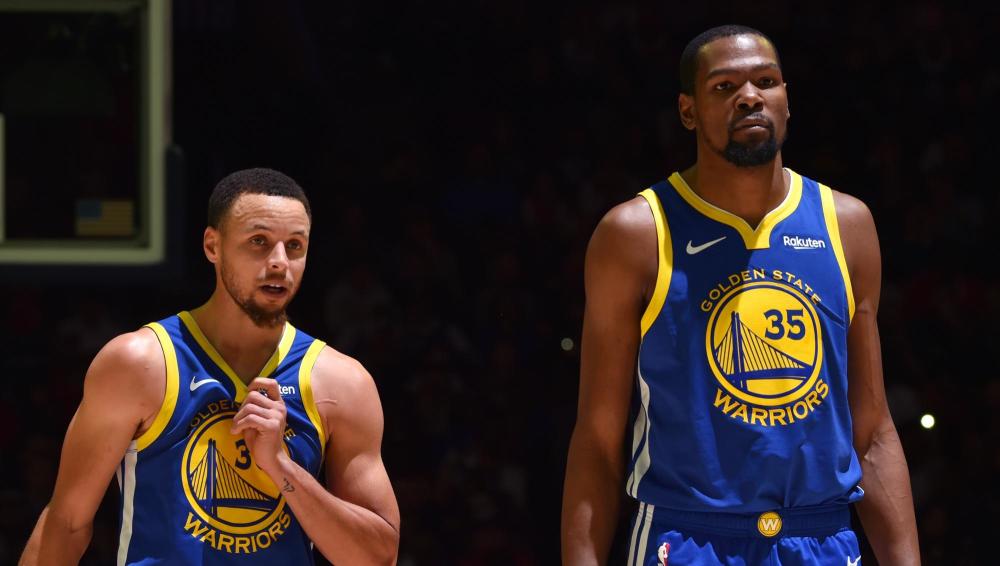 包含勇士队实力超群,蹭上东部冠军再度蝉联后胜利的词条 包含勇士队实力超群,蹭上东部冠军再度蝉联后胜利的词条