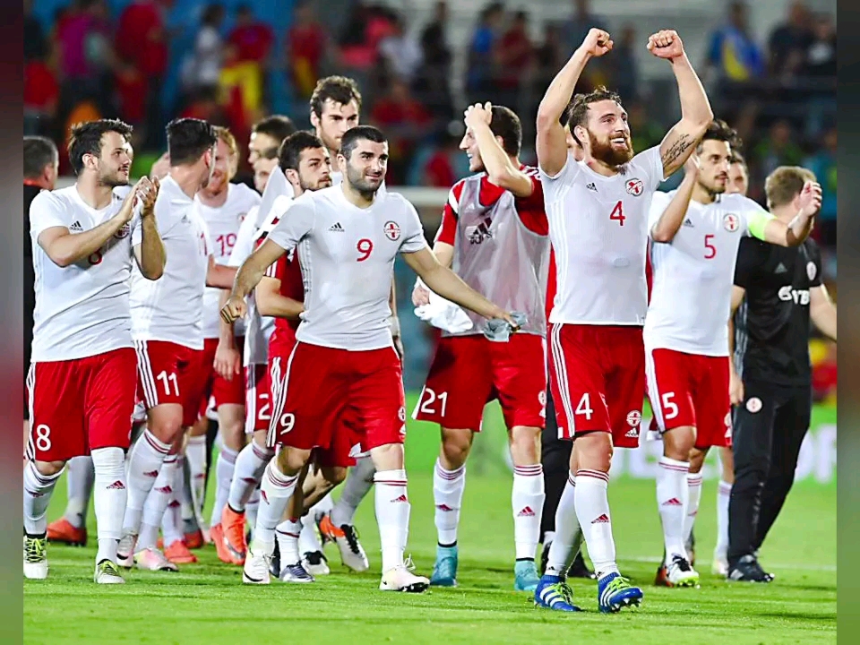 九游体育网页版登录入口-包含欧预赛四强激战再起，冠军争夺赛即将开始的词条