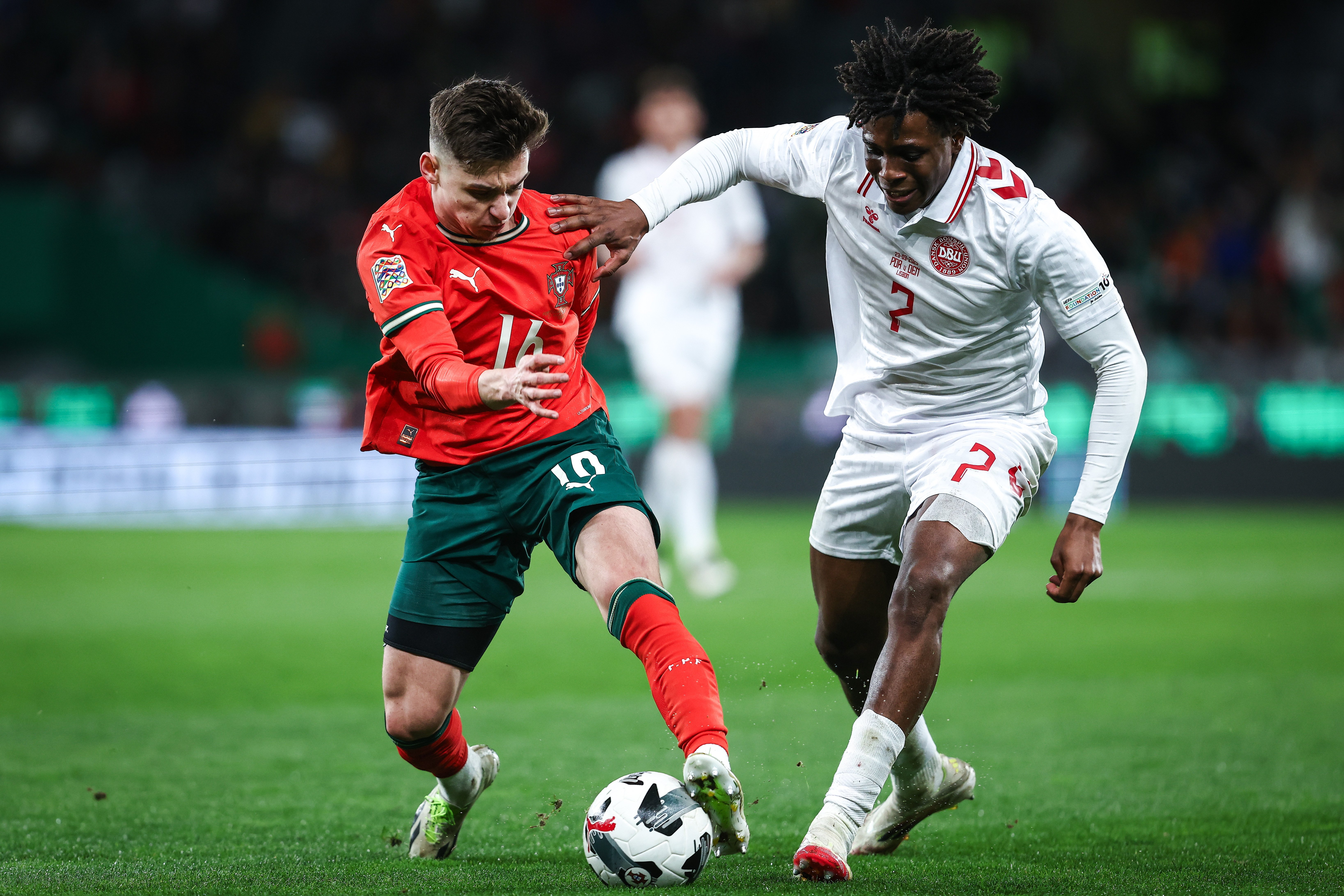 激烈足球对抗再现，欧洲国家联赛引领全球关注的简单介绍