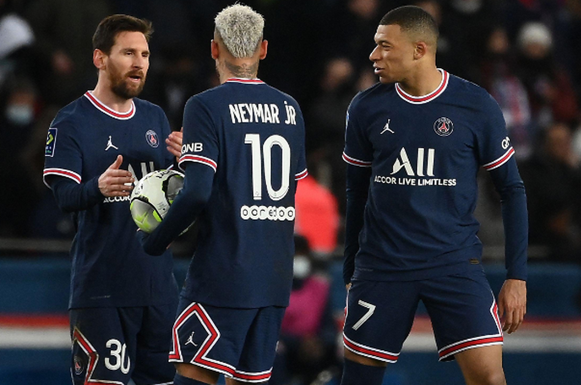 里尔主场惨败,法甲冠军梦正在破灭的简单介绍 里尔主场惨败,法甲冠军梦正在破灭的简单介绍