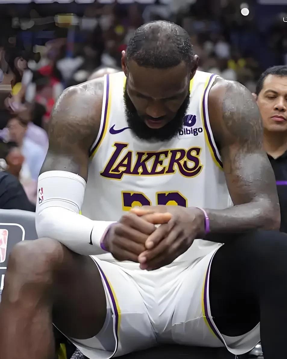 湖人大胜掘金,詹姆斯轰30分的简单介绍 湖人大胜掘金,詹姆斯轰30分的简单介绍